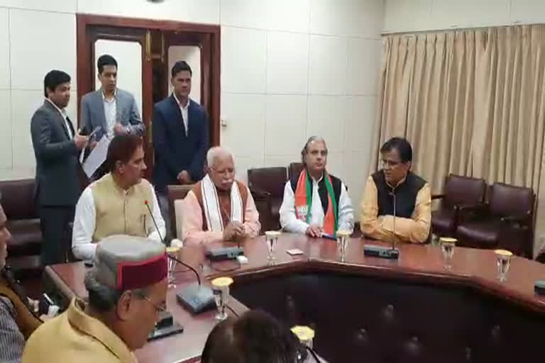 CM manohar lal Khattar meeting with volunteers on delhi election