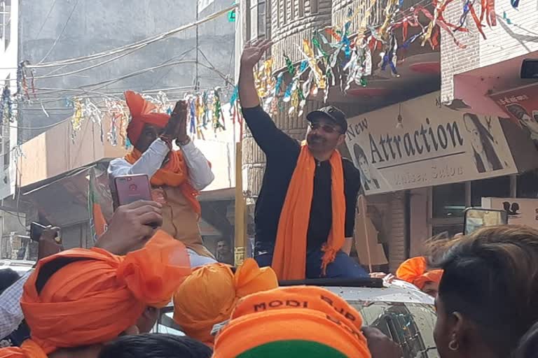 Sunny Deol did road show in Uttam Nagar Vidhan Sabha