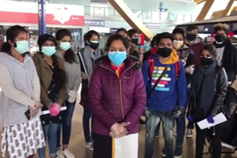 corona virus  china corona  kerala students request  വിദേശകാര്യ മന്ത്രാലയം  ചൈന മലയാളി വിദ്യാര്‍ഥികൾ  ഡാലിയാൻ യൂണിവേഴ്‌സിറ്റിയിലെ മെഡിക്കൽ വിദ്യാർഥികൾ  ബെയ്‌ജിങ് ഇന്ത്യന്‍ എംബസി