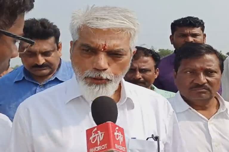 Minister Dada Bhuse comment on Farmer crop