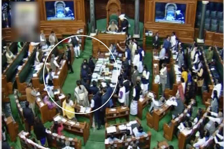 Ruckus in lok sabha