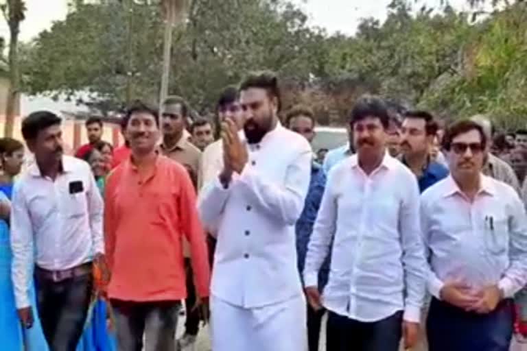 minister sriramulu visits chikmagalore