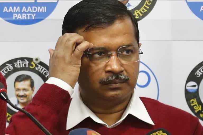 Election Commission issues notice to Delhi Chief Minister Arvind Kejriwal