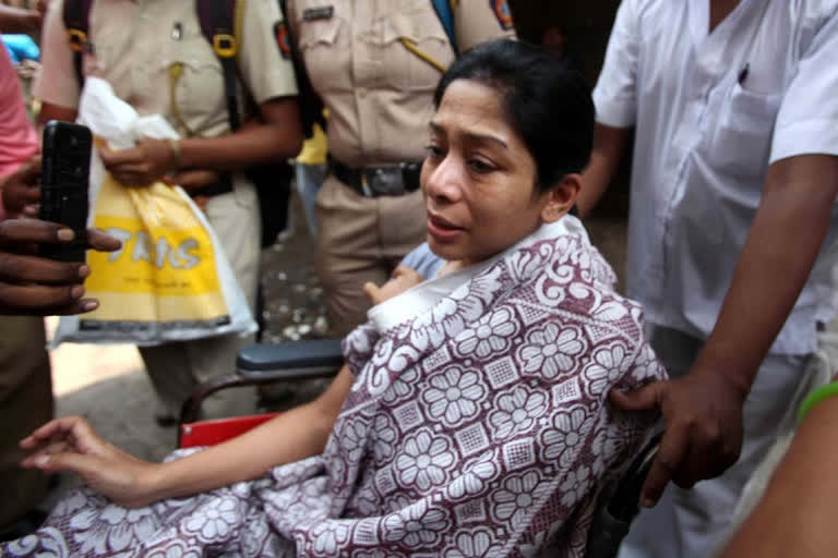 Indrani Mukerjea  Sheena Bora murder case  trial court  bail application  റായ് 50 ലക്ഷം രൂപ ആവശ്യപ്പെട്ടു: ഇന്ദ്രാണി മുഖർജി