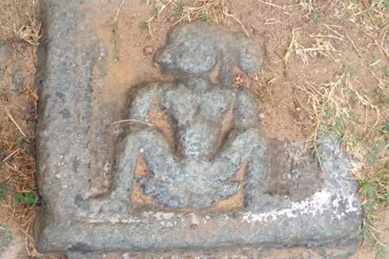 Rare ‘Lajja Gauri’ idol discovered on roadside