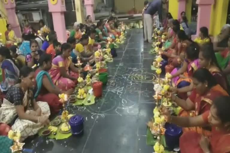 kuthuvilakku_poojai