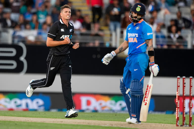 Tim Southee gets Virat Kohli