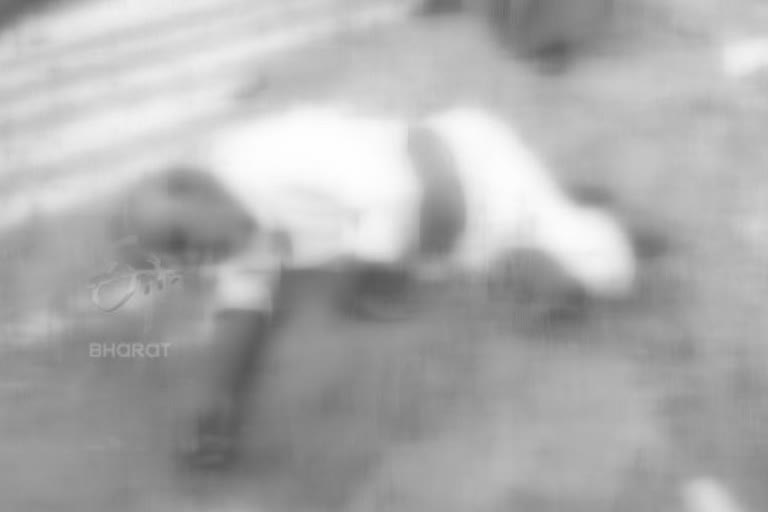 unidentified man died in r.Anantapur Cross