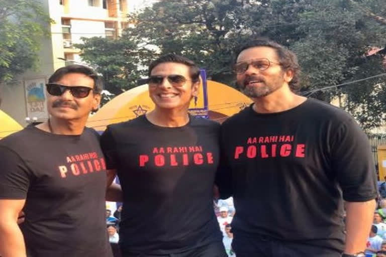 Team Sooryavanshi in Maharashtra Police International Marathon, Akshay Kumar attends Maharashtra Police Marathon, Ajay Devgn attends Maharashtra Police Marathon, Rohit Shetty attends Maharashtra Police Marathon, Sooryavanshi film news, Sooryavanshi film latest news