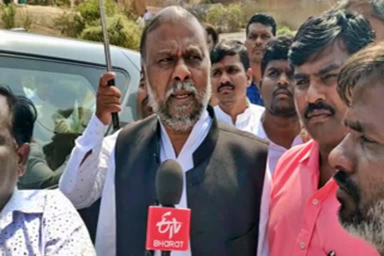 farmer minister H anjeneya hospete visits