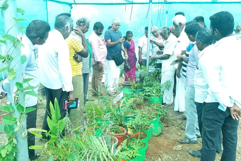 மூலிகை நேசர் மோகனகிருஷ்ணன்