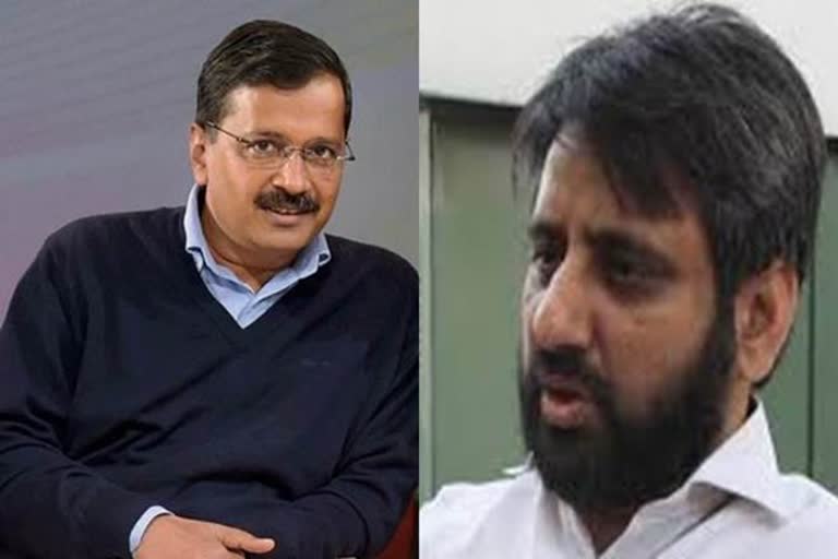 AAP's Amanatullah Khan leading