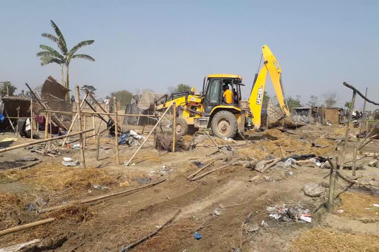 Sonitpur district administration eviction at Jamugurihat