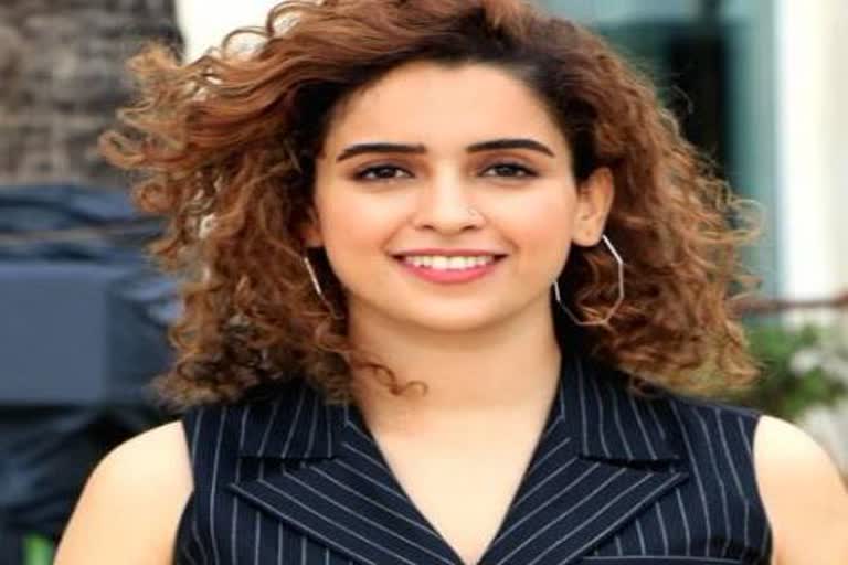 actress sanya malhotra