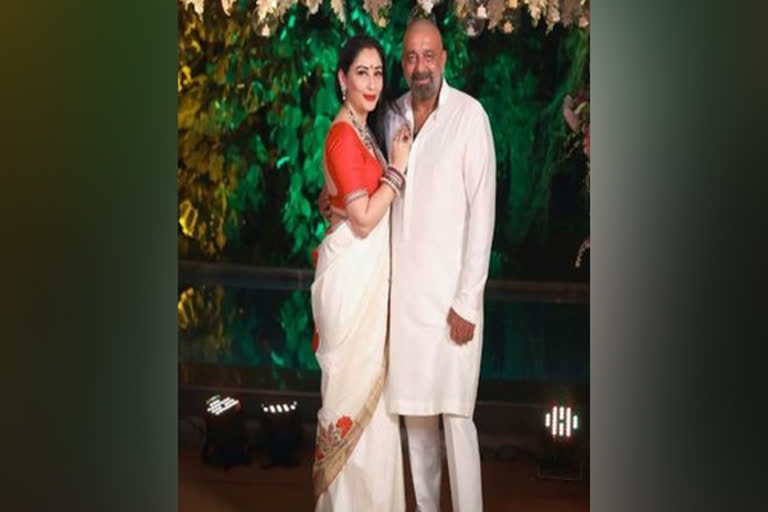 Sanjay Dutt pens heartfelt note for Maanyata on wedding anniversary