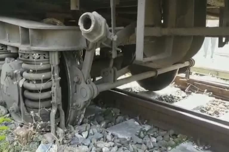 Guwahati Express train, cantt railway station Pathankot