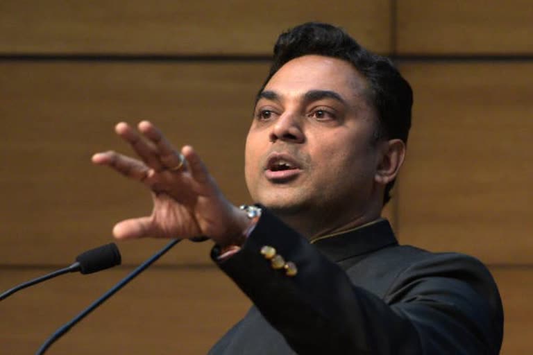 Krishnamurthy Subramanian