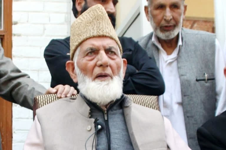 Geelani's health critical  Syed Ali Shah Geelani  Srinagar  separatist leader  All Parties Hurriyet  സയ്യദ് അലി ഷാ ഗീലാനി  പാകിസ്ഥാൻ അനുകൂല വിഘടനവാദി  ഗീലാനിയുടെ ആരോഗ്യനില തൃപ്തികരം  ആൾ പാർട്ടി ഹുറിയത്ത്