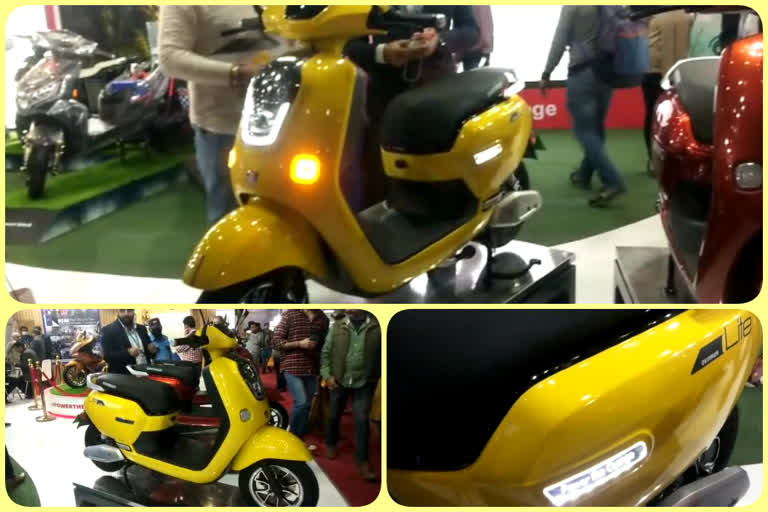 Okinawa company launched okinawa lite electric scooty in auto expo 2020