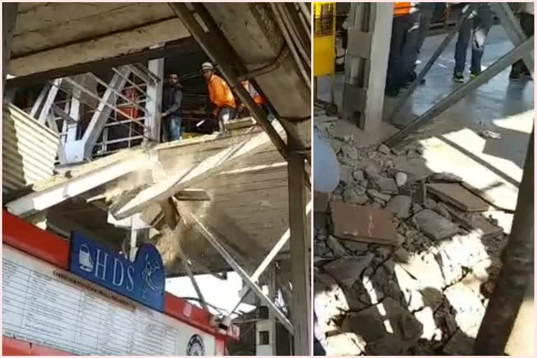 rail-overbridge-collapses-at-bhopal-station-5-6-people-injured