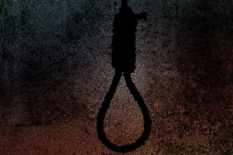 'Couple' commit suicide following tussle in Visakhapatnam