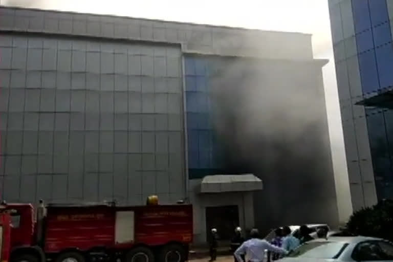 Fire breaks out at Rolta Company in Mumbai