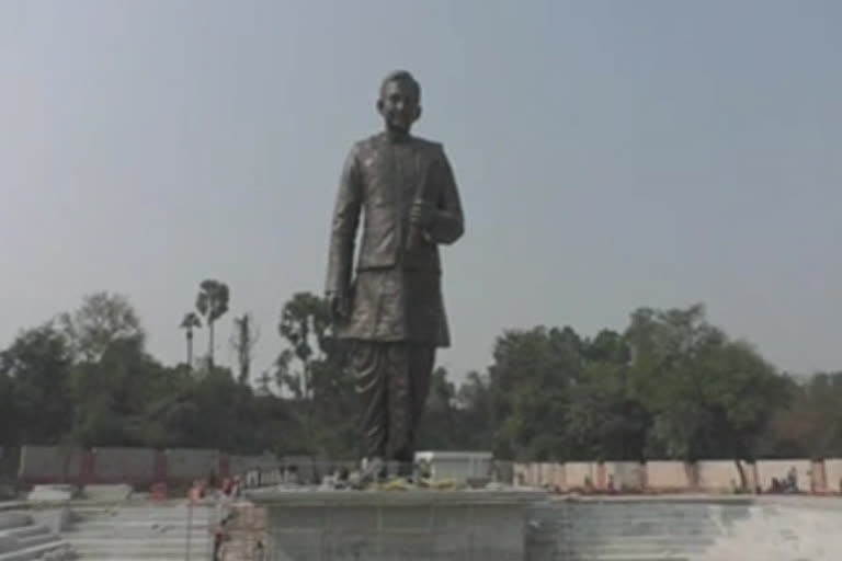 Statue of Pandit Deen Dayal Upadhyay