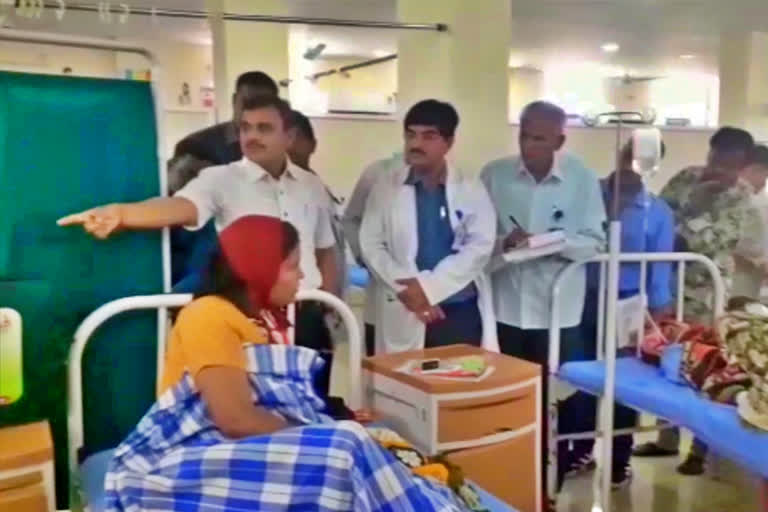 kamareddy district collector sharath sudden visit to area hospital