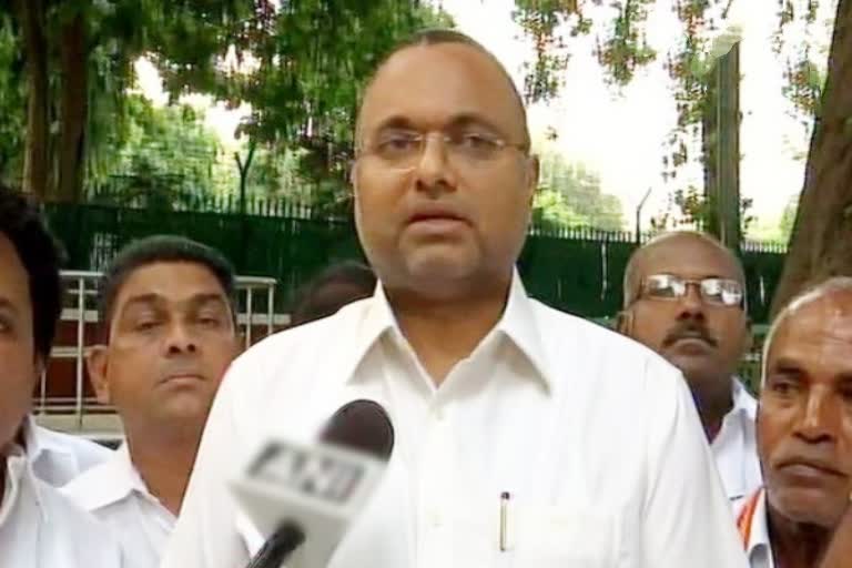 Karti Chidambaram