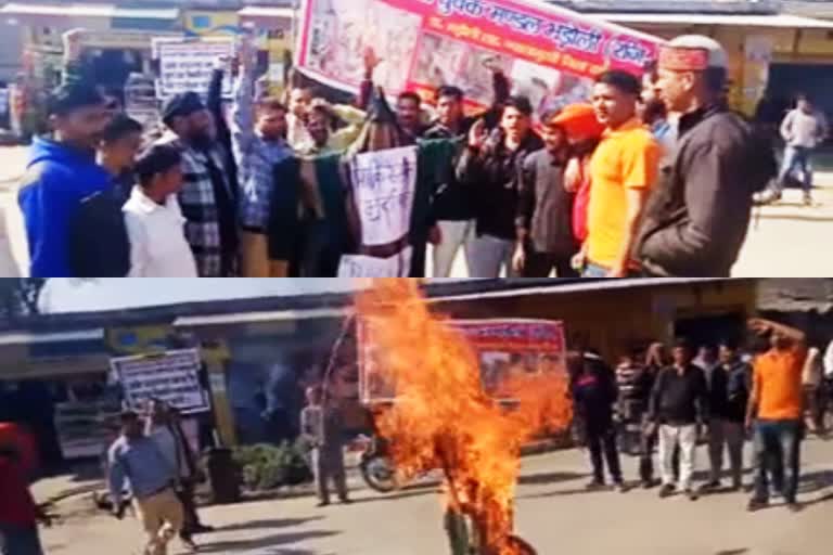 Tributes paid to martyers in Pulwama attack at Kutiyara