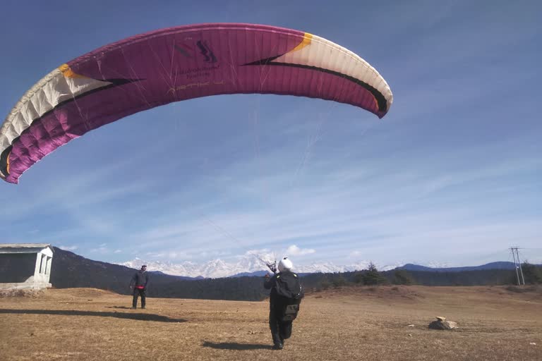 paragliding