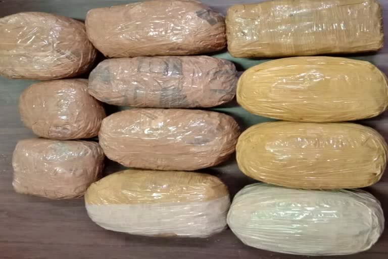 Smuggler reaches Jaipur with ganja from West Bengal