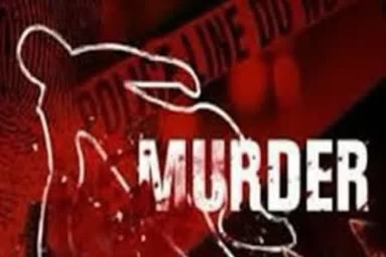 ravindra-sonawane-suspended-for-killing-a-young-woman-in-dhammanga-railway