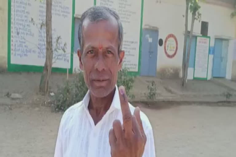 Cooperative polling in very  slow at sangareddy district