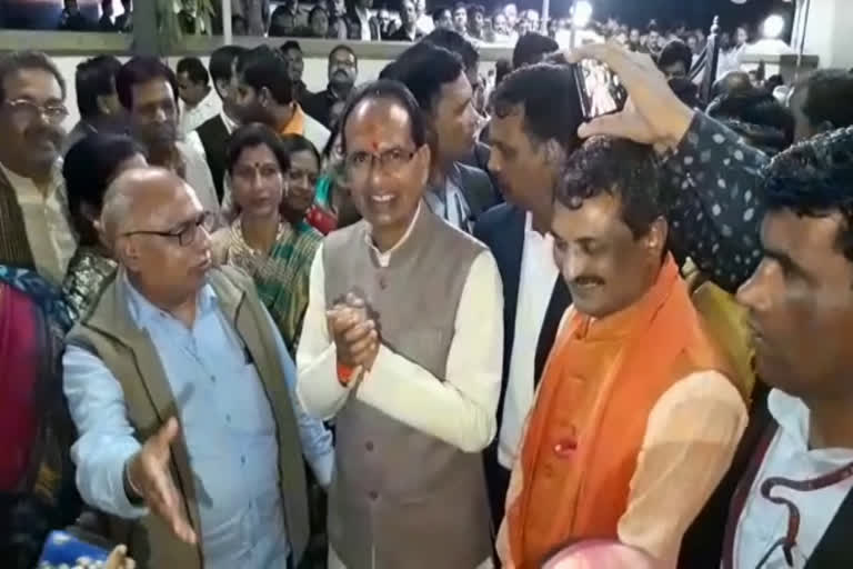 Shivraj Singh Chauhan hit back at Digvijay Singh