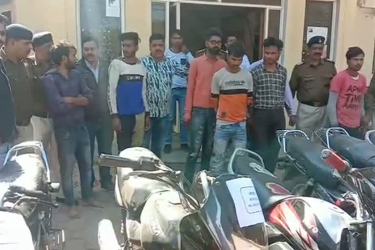 bike-thief-arrested-and-11-bike-recovered-in-gwalior