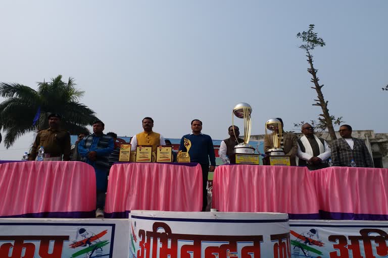 Cricket tournament started in supaul