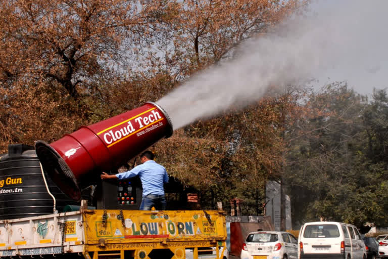 GDA plant anti-smog guns in Ghaziabad