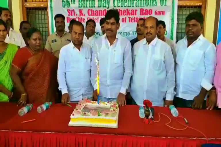 chief-minister-kcr-birthday-celebrations-in-zaheerabad-at-sangareddy-district