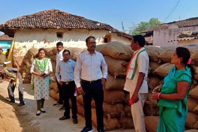 Illegal paddy worth 9 lakh found in gariaband