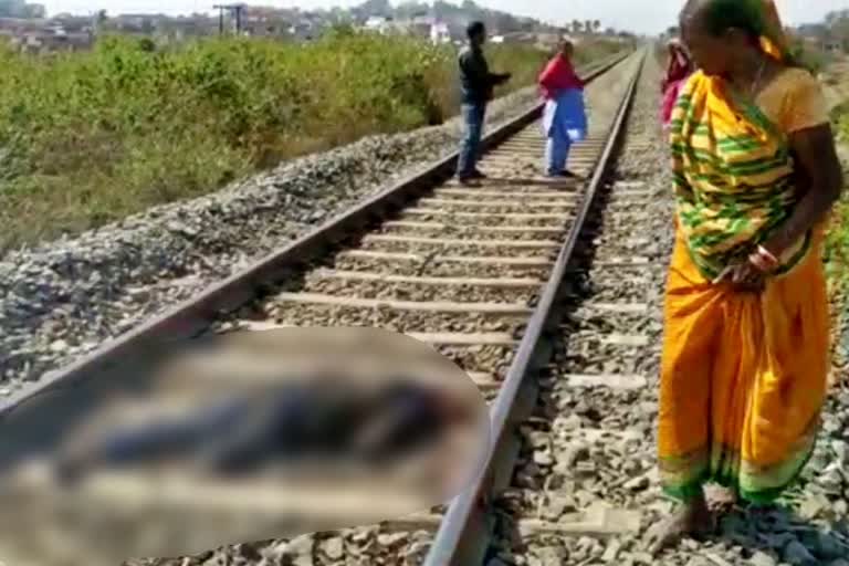 Dead body of unknown man found on Dumka railway line