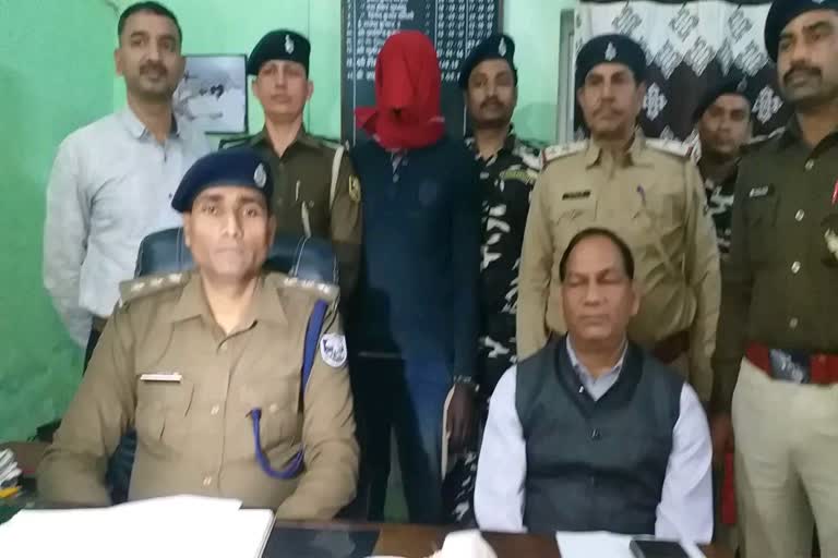 criminals arrested with weapons in buxar