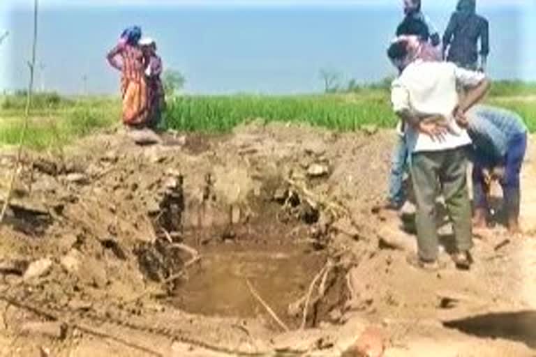 Destroyed the ancient temple for Gupta nidhulu at suryapet district