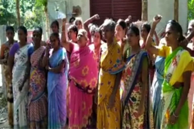 Thanjavur women protest