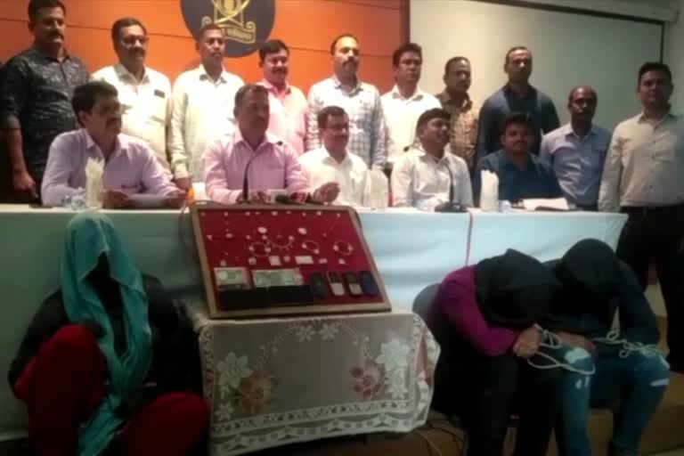 Nagpur crime branch arrested Madhya Pradesh gang for stealing in wedding