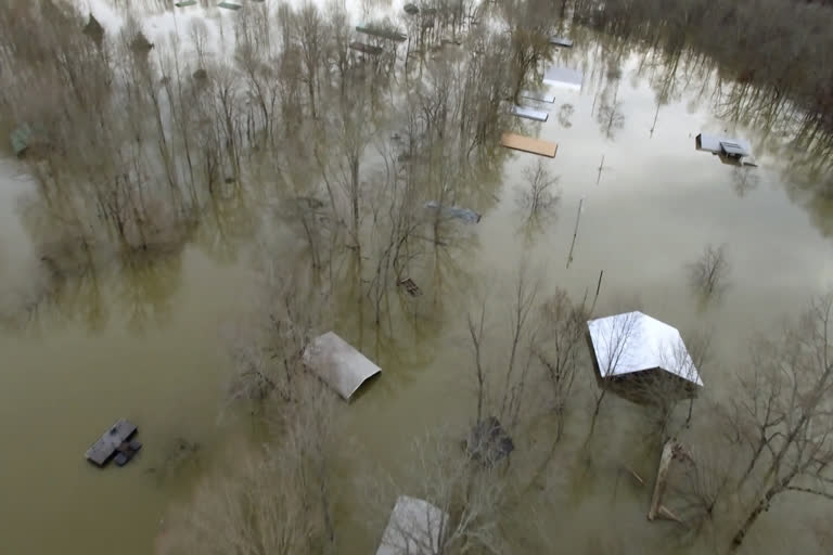 മിസിസിപ്പിയില്‍ വെള്ളപ്പൊക്കം  Flood in Jackson  Mississippi incident  flooded homes in Mississippi  major flooding in Mississippi  വെള്ളപ്പൊക്കം