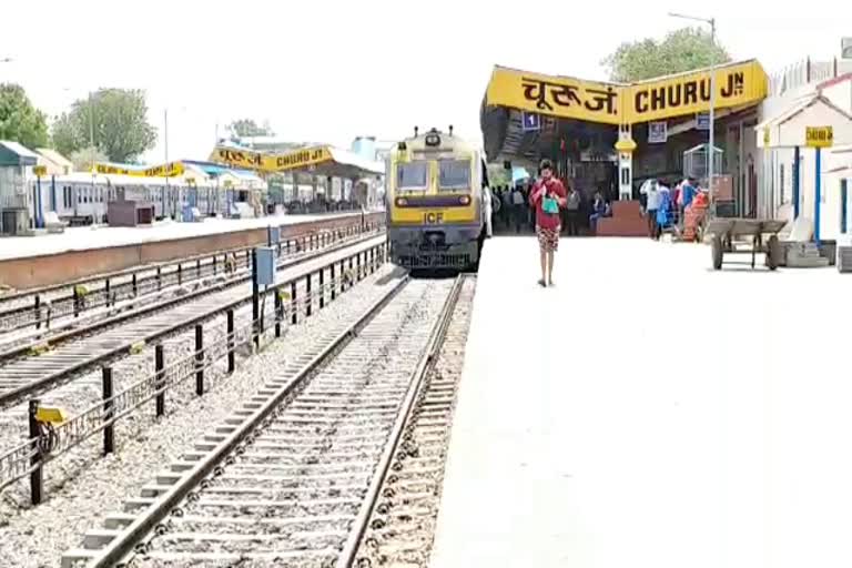 Sealdah-New Delhi Duronto Express news, सियालदह-नई दिल्ली दुरंतो एक्सप्रेस की खबर