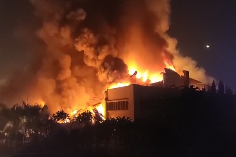 fire in pune