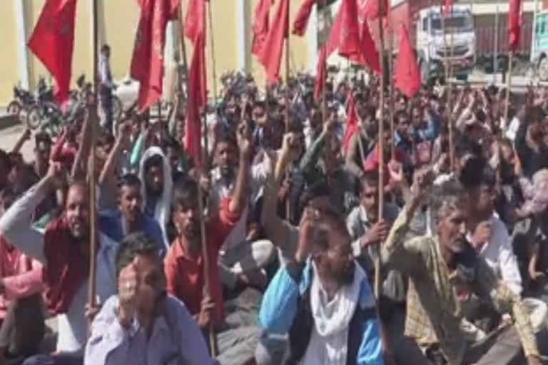 Workers warn government, do not obey demands, government is ready to suffer consequences