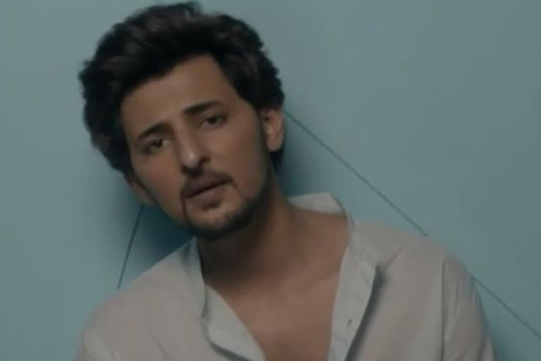 Darshan Raval drops his new song 'Asal Mein'